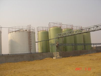 Sulfuric & Hydrochloric Acid Storage Tanks